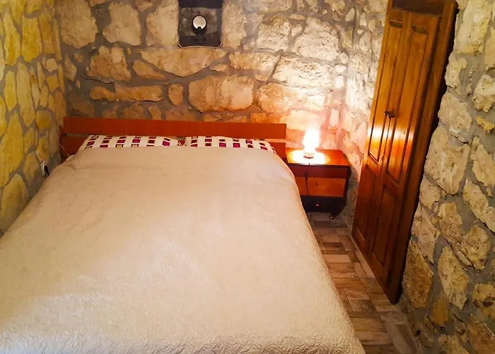 House With A Swimming Pool Gornje Planjane, Zagora - 11701 Vakantiehuis Sedramic